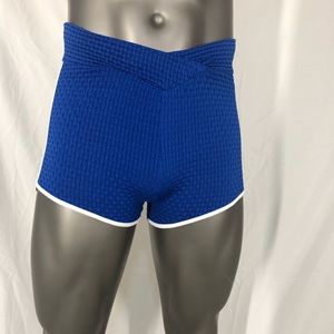 High Waisted workout short, booty pants Excellent condition XL